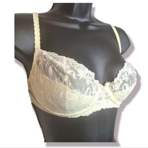Vintage Victoria Secret Lace Bra